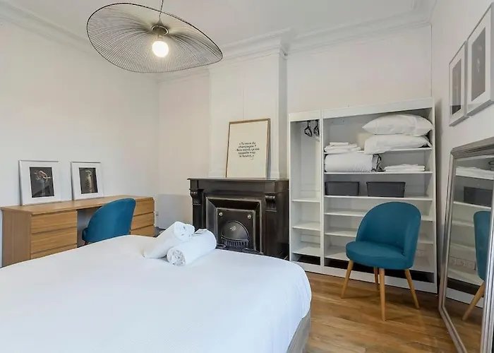 10\' De Lyon- Appartement Tassin Centre - 2 Parking
